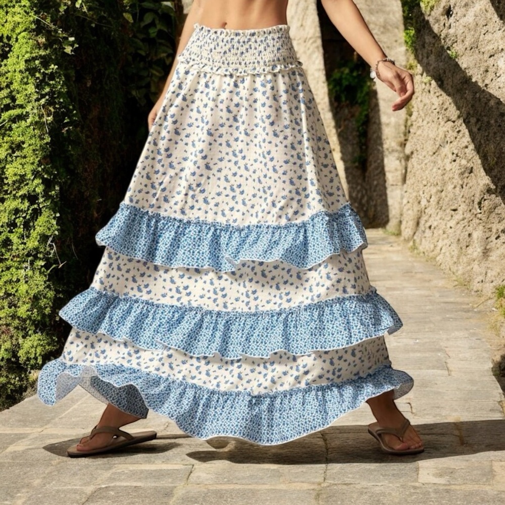 NWT Bohemela BOHO Style Floral Blue and White Maxi Skirt